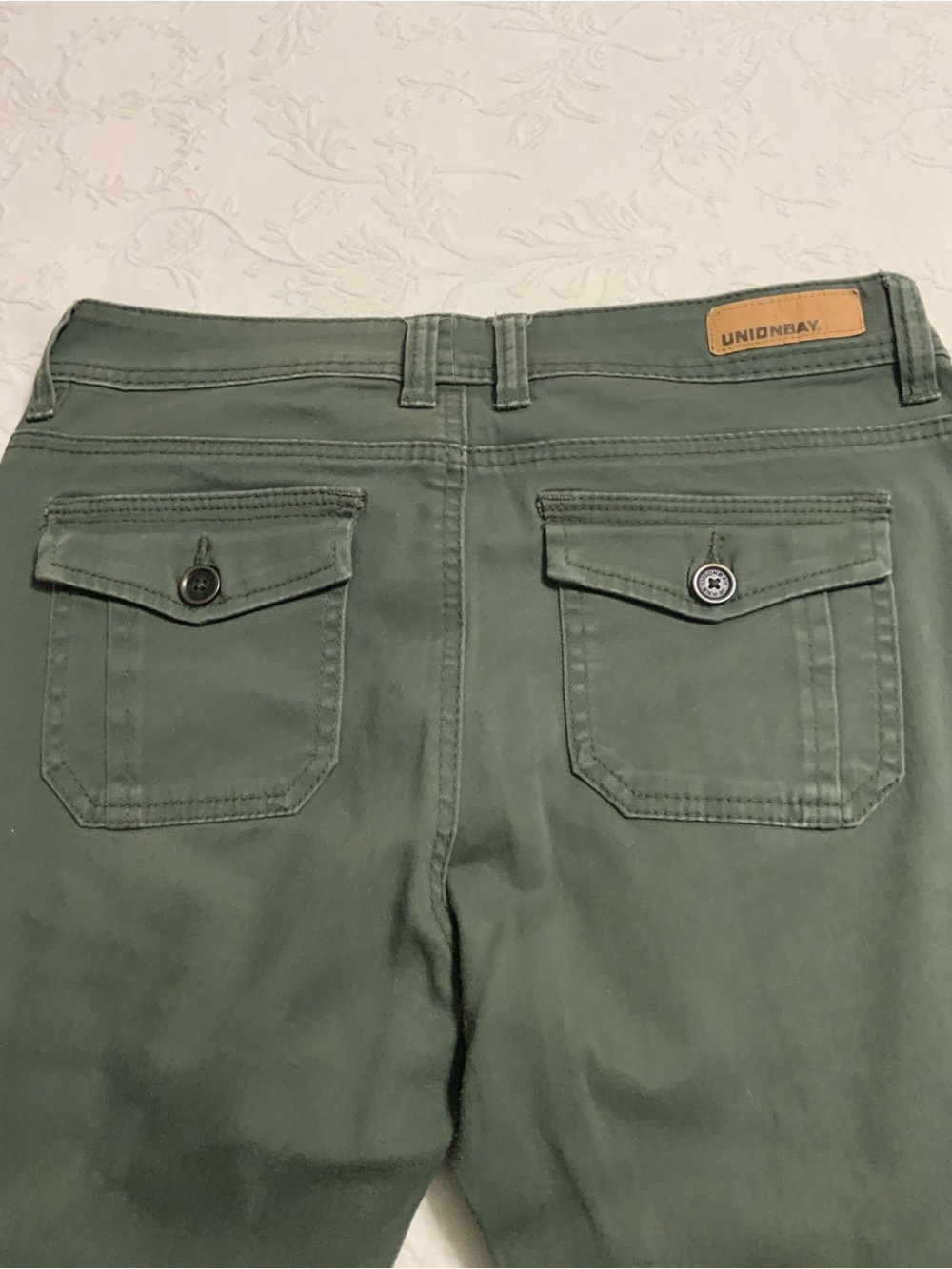 UNIONBAY Women’s Olive Cargo Pants with Zippered Pockets Y2K Military size 4 - Picture 4 of 9